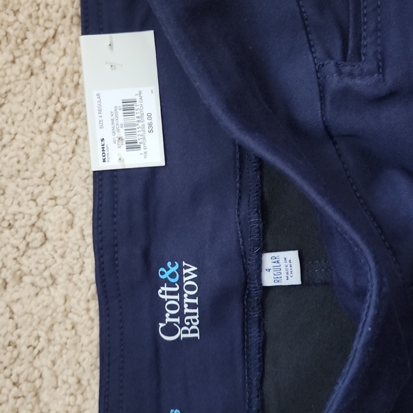 Capri pants - Picture 2 of 4